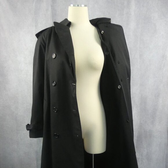 Classic Black Burberry Trench Coat NEVER WORN with wool liner and collar. - Picture 2 of 9